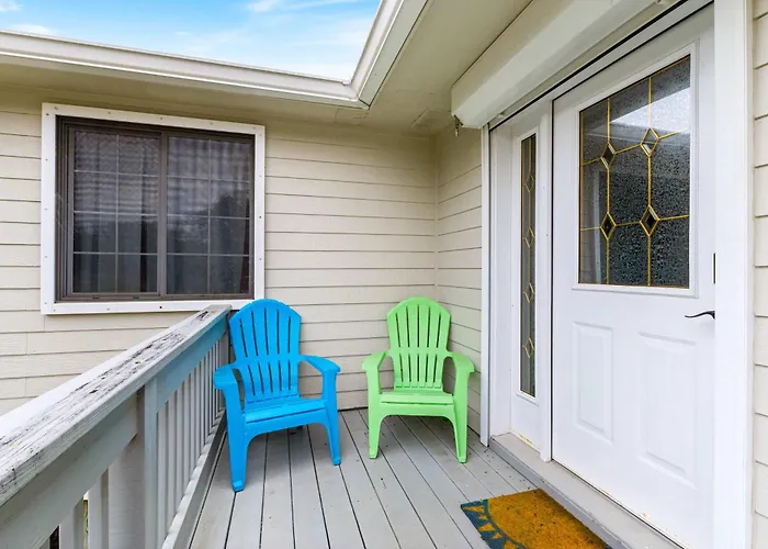 5br Located On Canal Backyard With Deck And Bbq Holiday home *